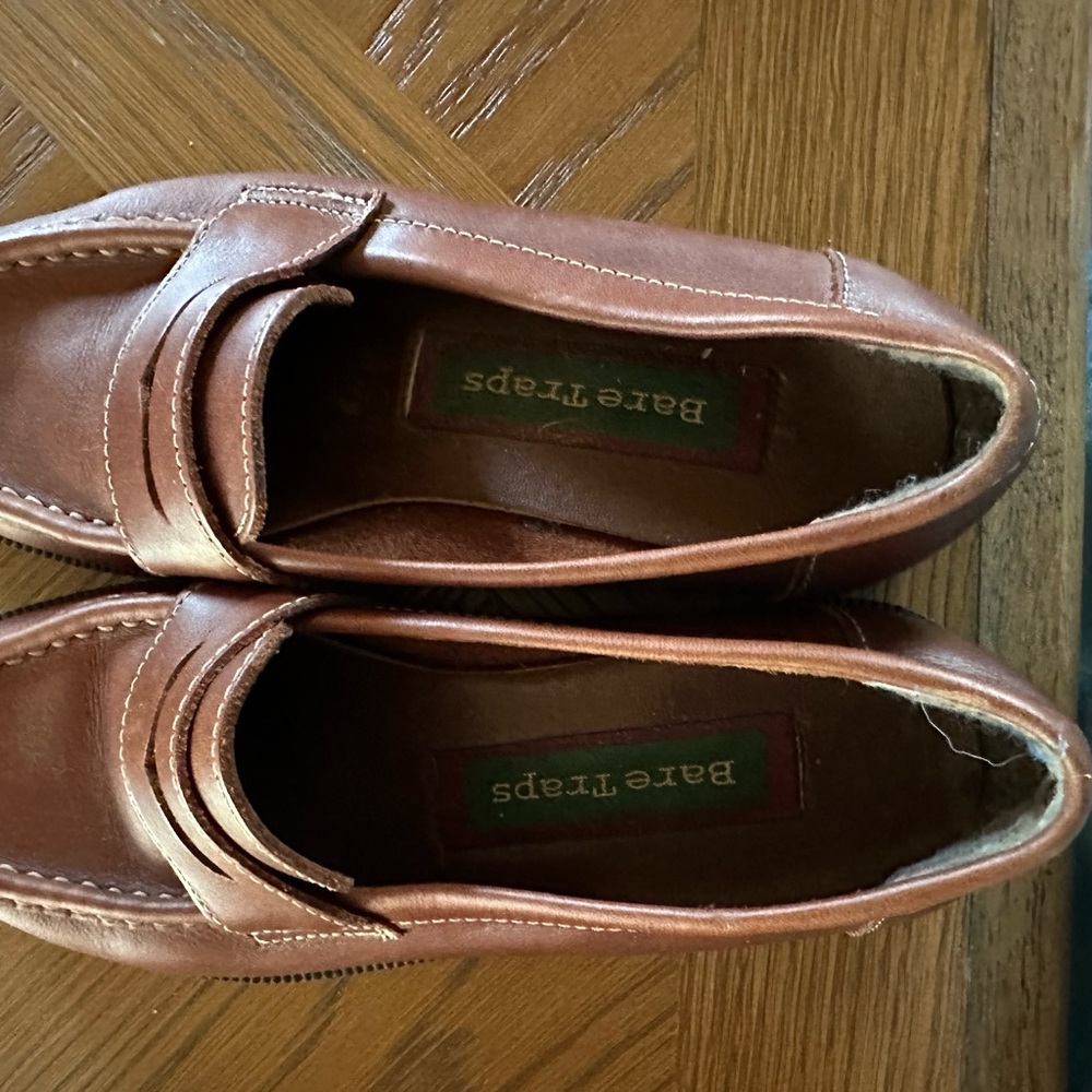 BareTraps Women's Brown Loafers